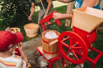 apple cider press